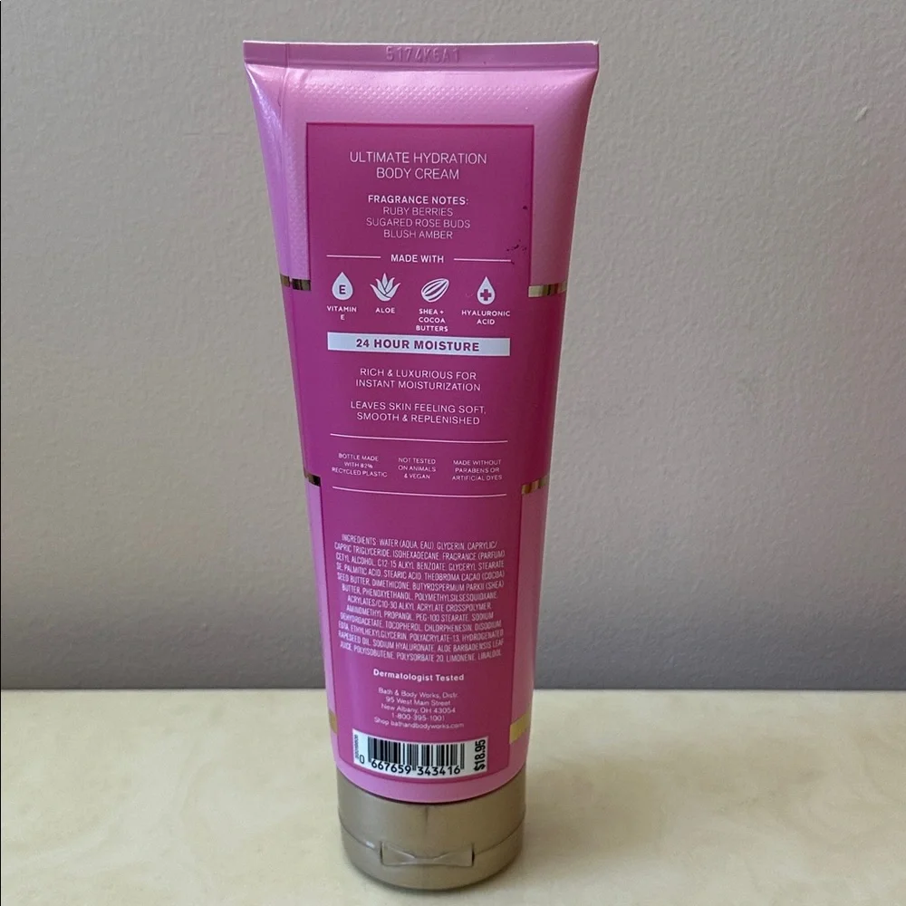 NIB Bath and Body Works Full Size Covered In Roses Shower Gel and Body Cream Set